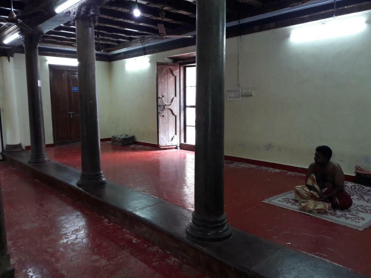 Devasthanam Lodge Thiruvananthapuram Exterior photo