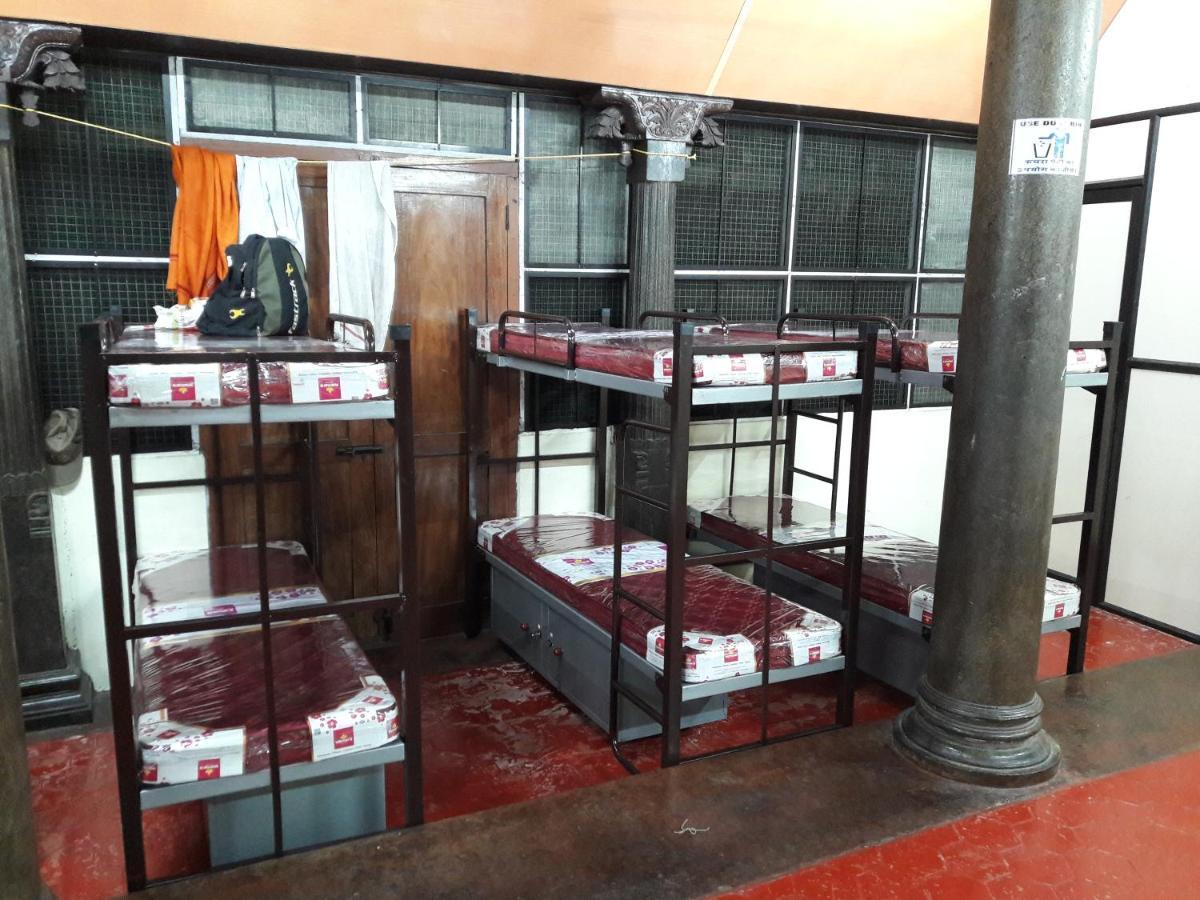 Devasthanam Lodge Thiruvananthapuram Exterior photo